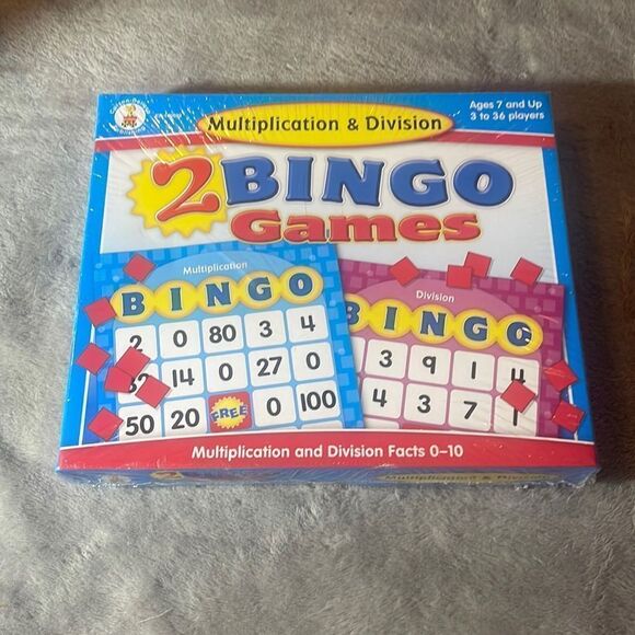 NWT Carson-Dellosa publishing multiplication and Division game - Picture 1 of 7